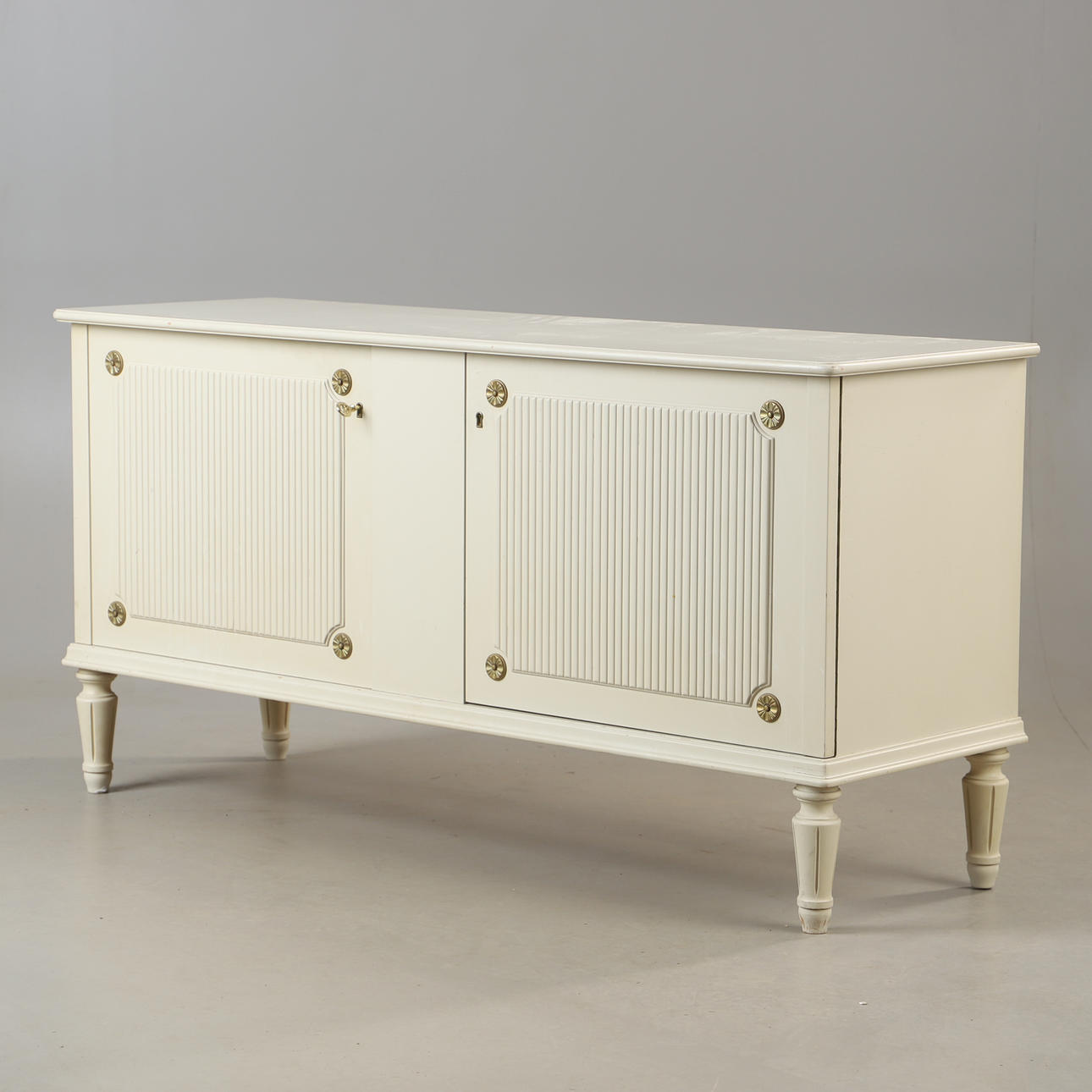 SIDEBOARD, painted, Gustavian style.