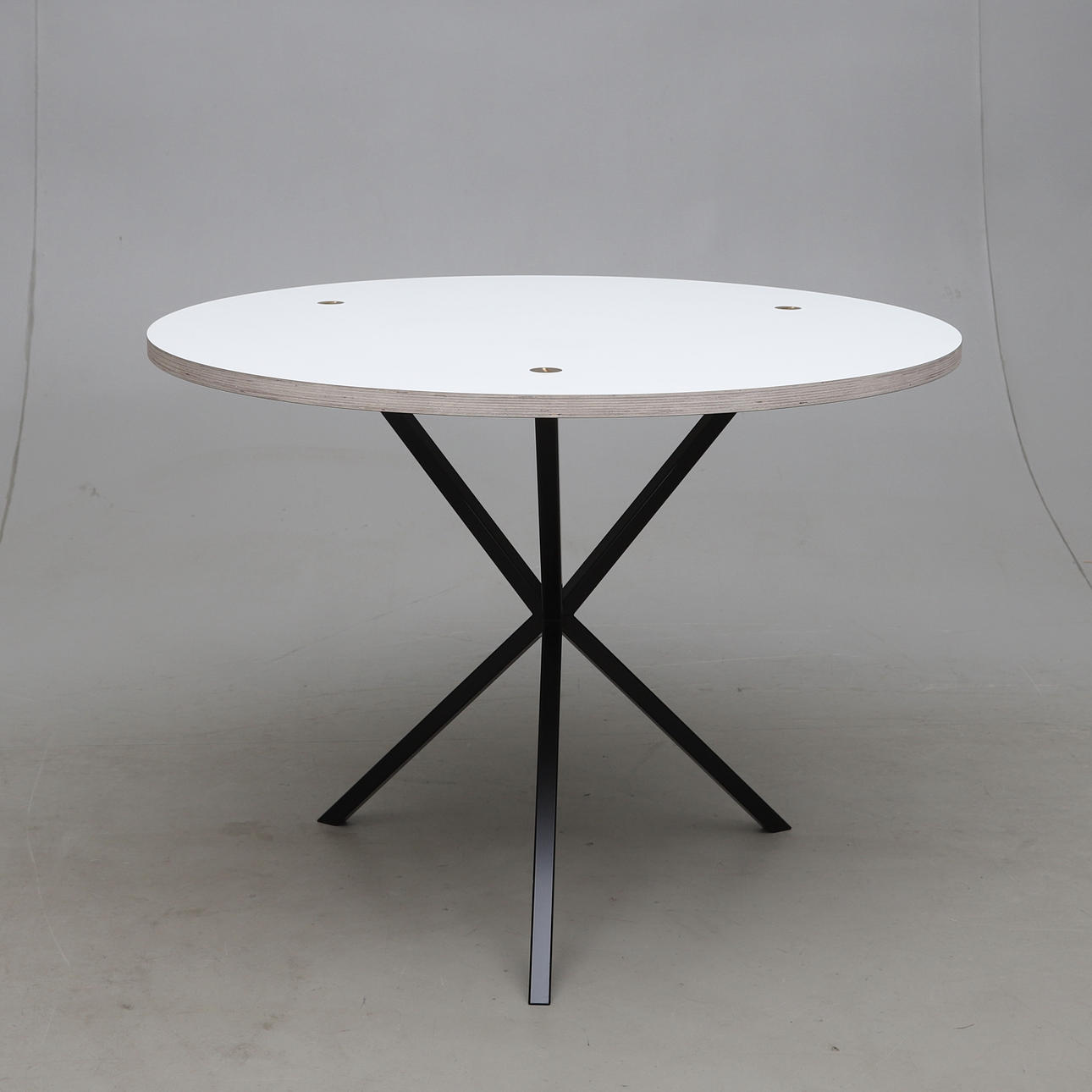 PER SÖDERBERG. table, “Round Table” NEB, No Early Birds, contemporary.