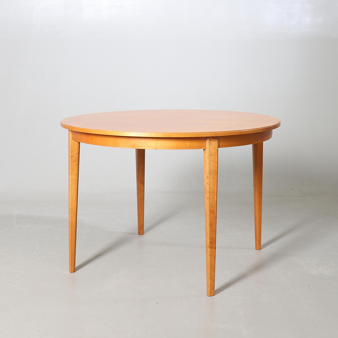 Matbord, björk, City Möbler AB, Tibro, 1900-tal.