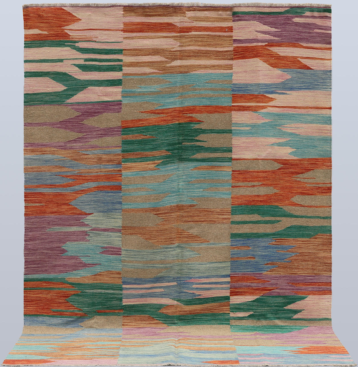 ORIENT CARPET. Kelim modern design, 248 x 177 cm.