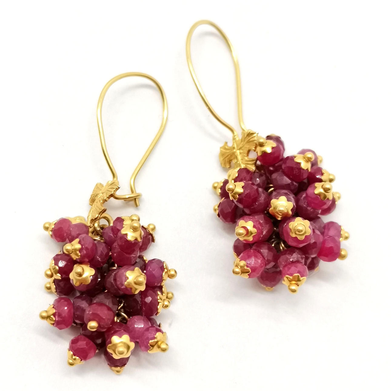 14ct GOLD RUBY BEAD GRAPE EARRINGS.