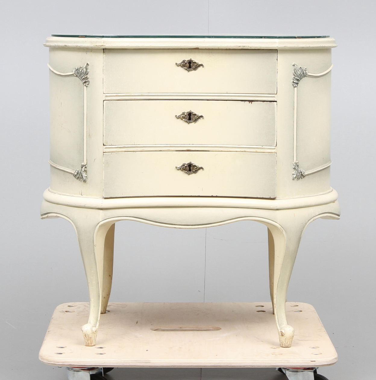 NATTBORD, rokokostil, 1900 tal.