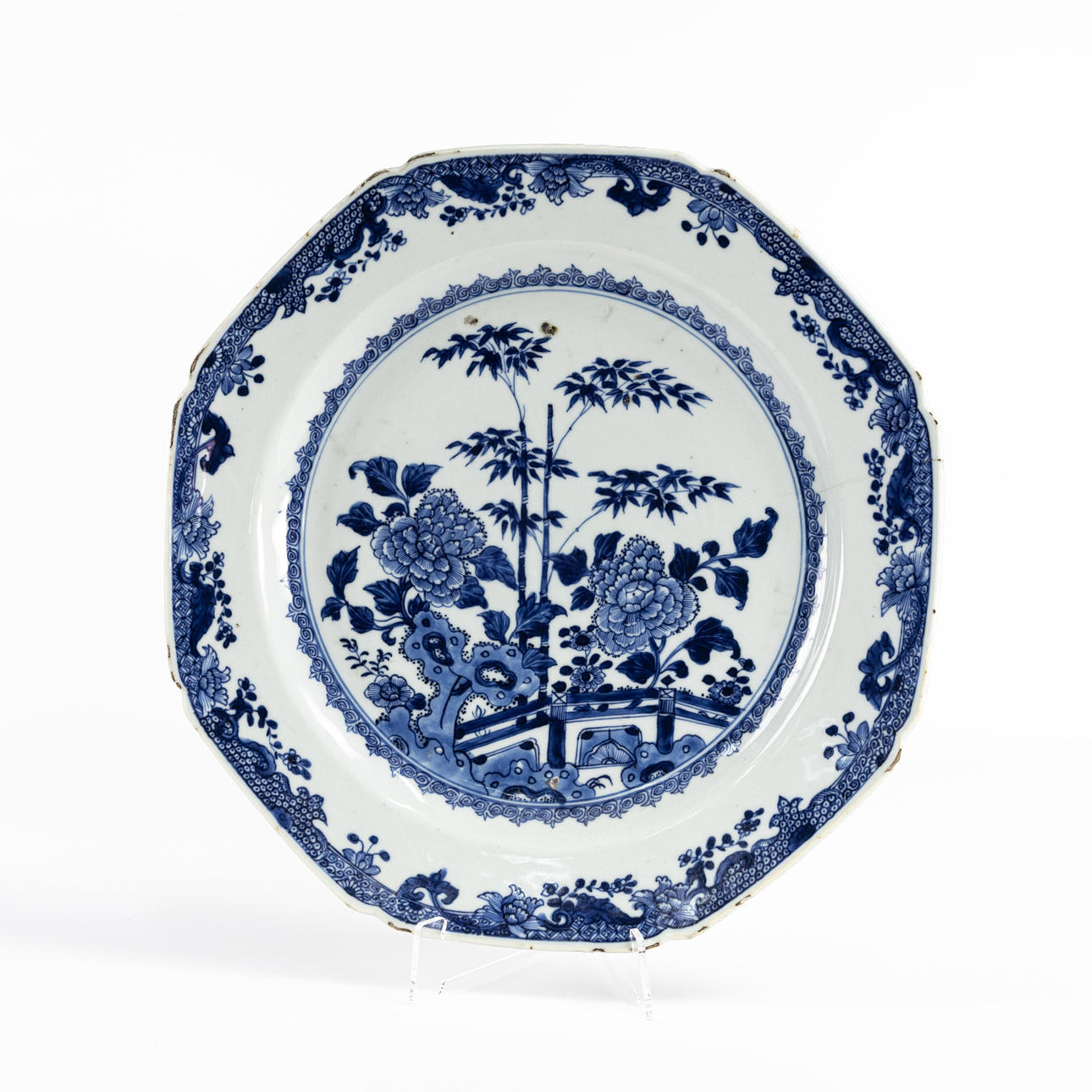 DISH, China, 18th century.