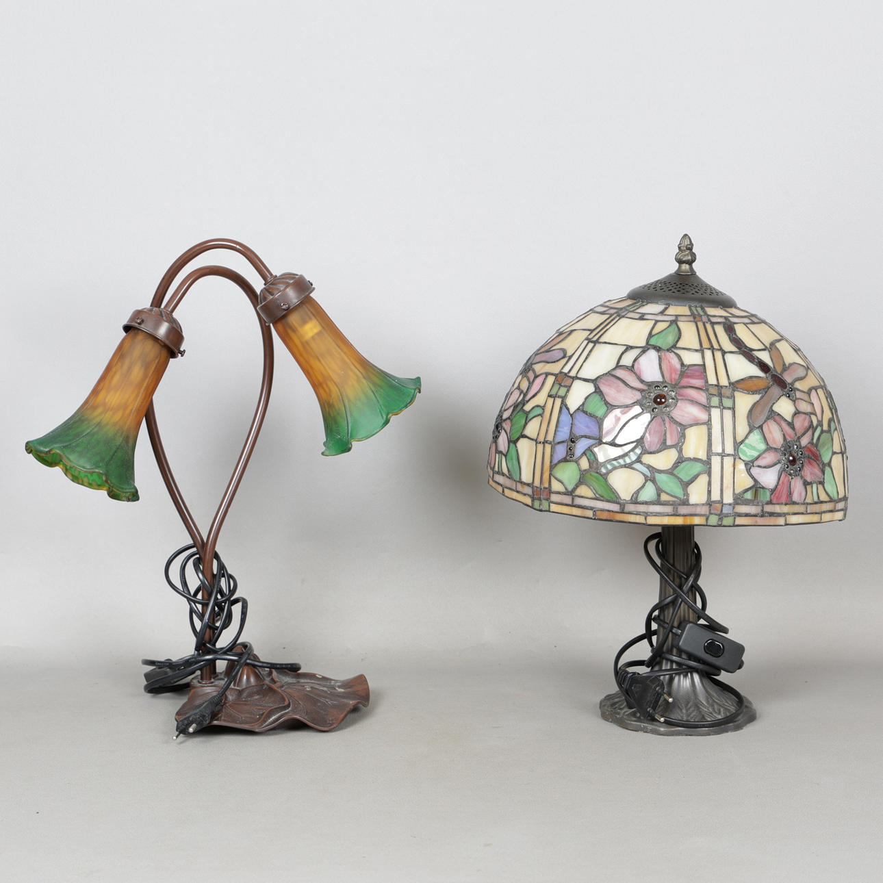 TWO TIFFANY-STYLE TABLE LAMPS (2).