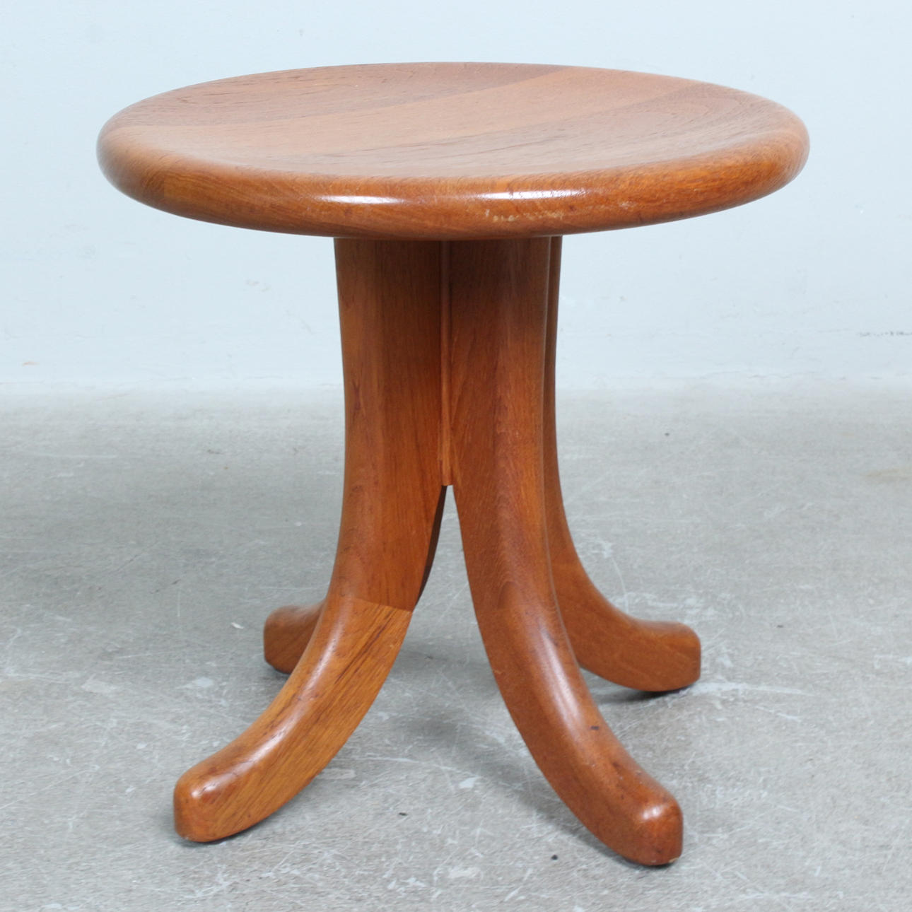 DYRLUND. Stool from the 1970s, teak, Denmark.