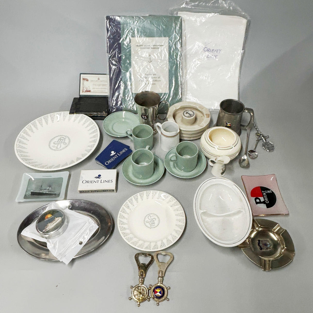 ORIENT LINE PORCELAIN.