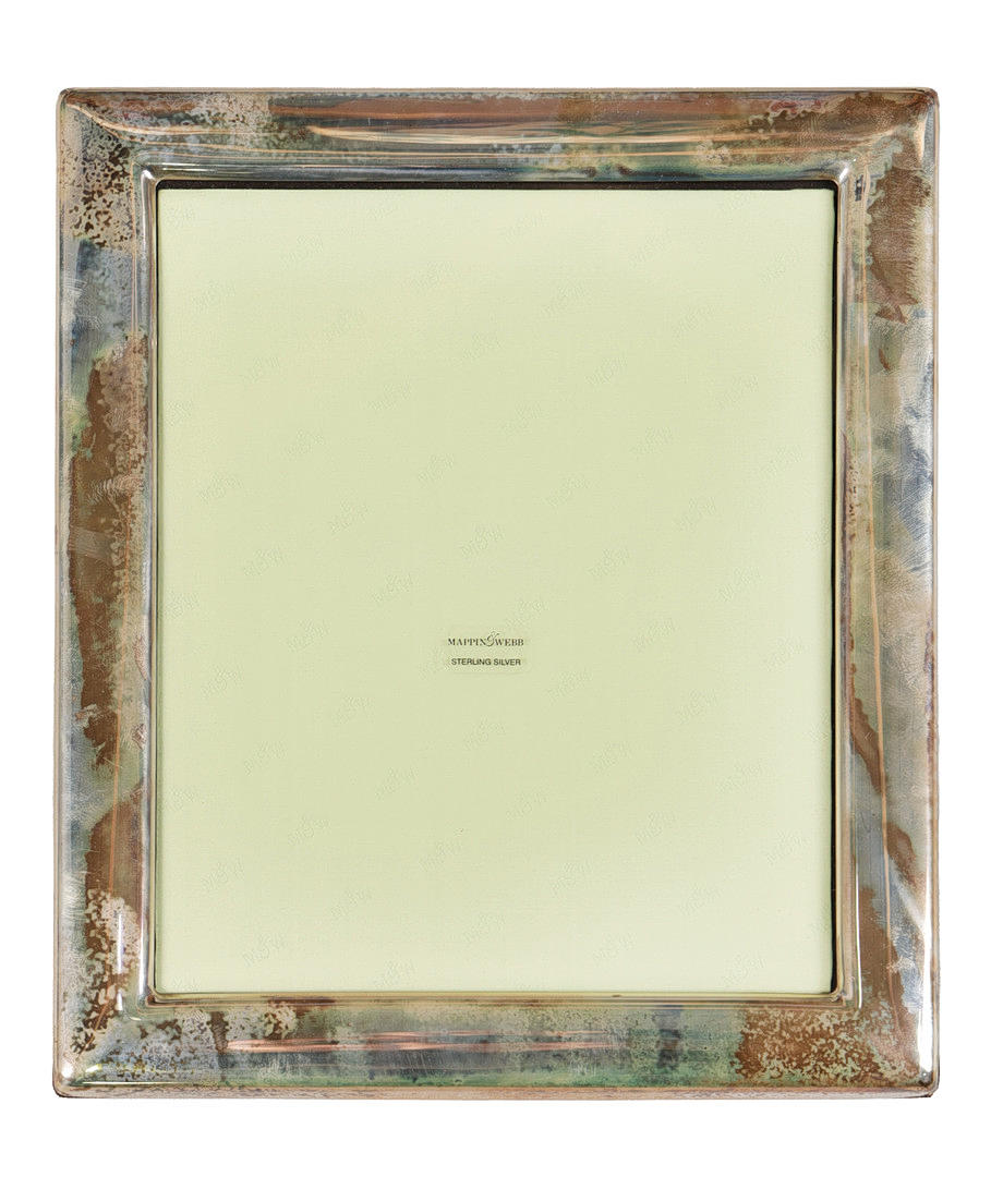 A LARGE STERLING SILVER PHOTOGRAPH FRAME BY MAPPIN & WEBB.