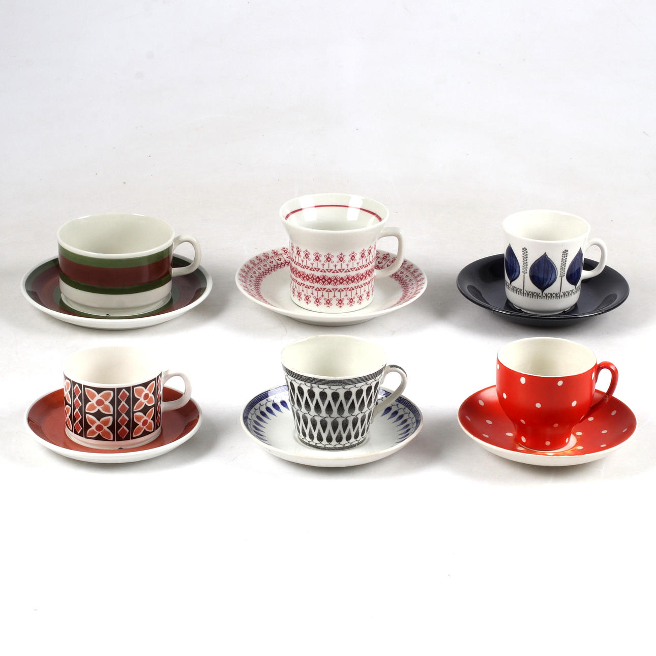 TEA AND COFFEE CUPS, 12 pieces, Upsala-Ekeby.