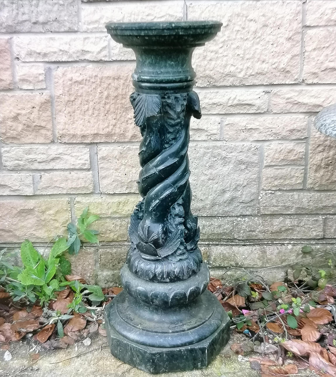 3 PART SERPENTINE MARBLE COLUMN WITH DOLPHIN DETAIL.