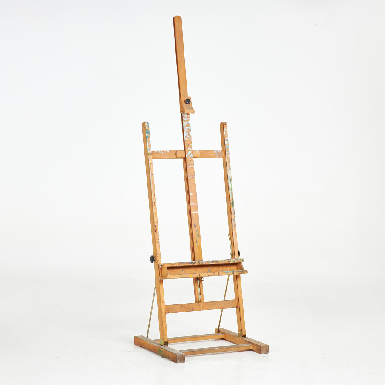 STAPH. Beech frame, adjustable, 21st century.