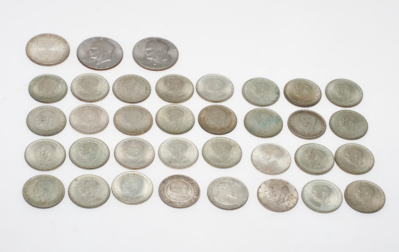 MYNT, Sverige och USA, silver, 40-80 % silver, vikt ca. 521,2 gram.