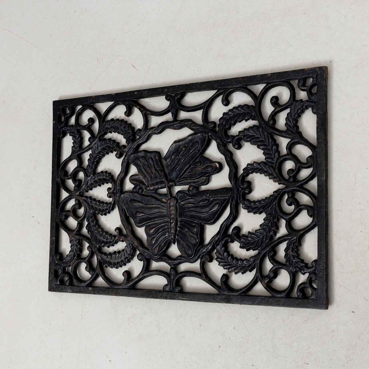 DOORMAT / BOOT SCRAPER, cast iron, contemporary.