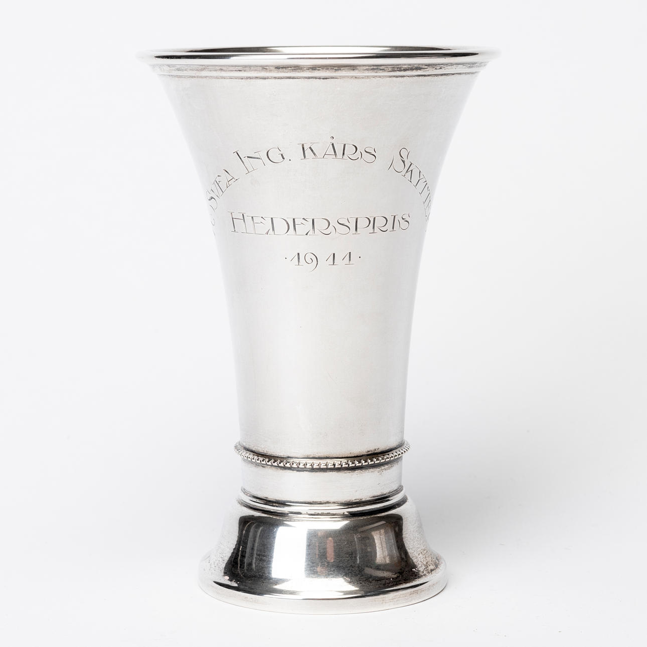 A silver trophy, K Andersson, 1911.