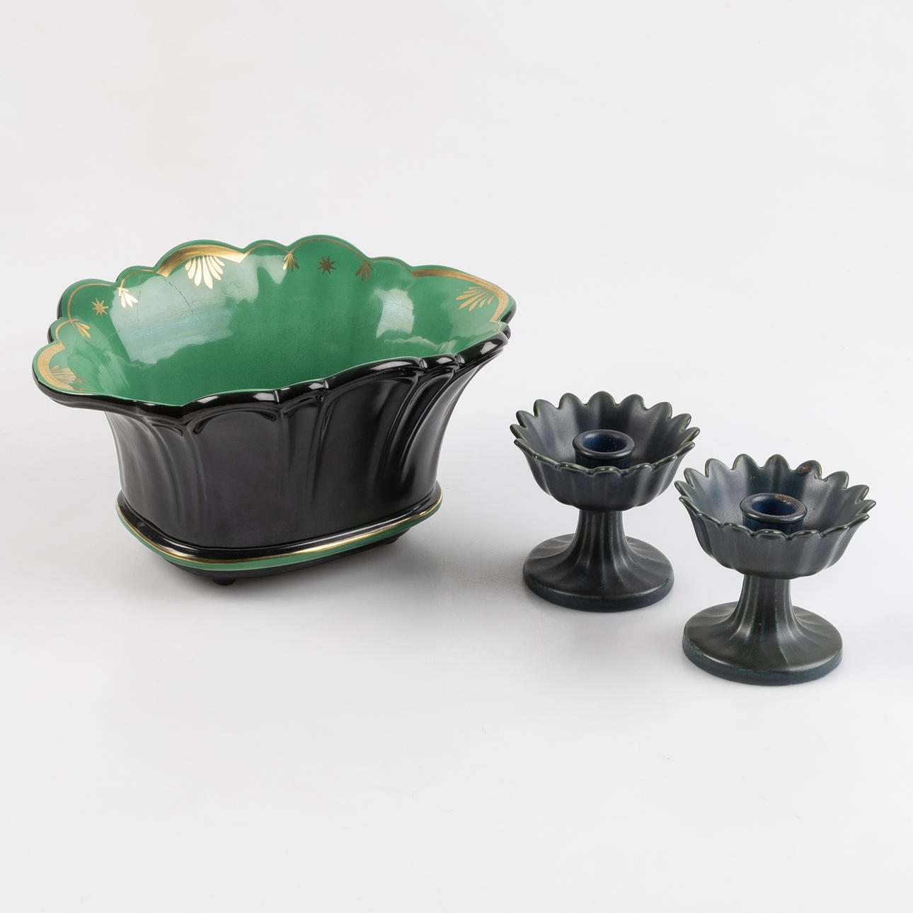 ARTHUR PERCY. A Gefle stoneware candlestick and candlesticks.