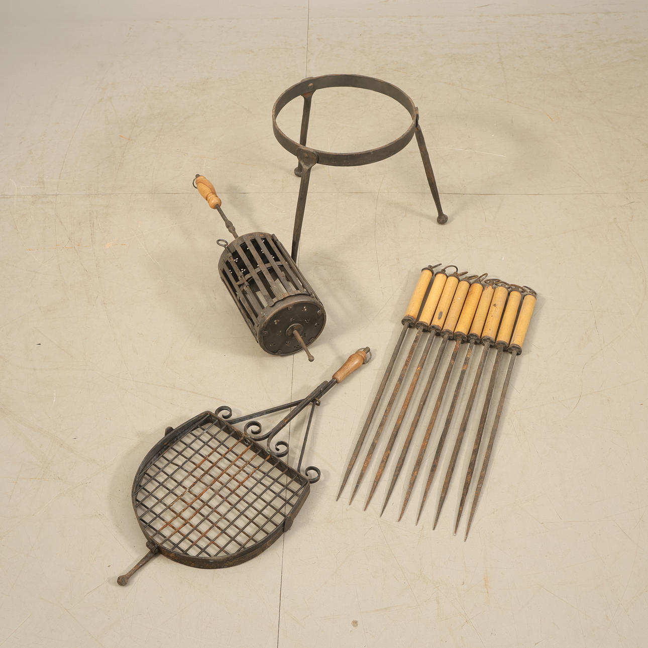 GRILLREDSKAP, trä/metall.