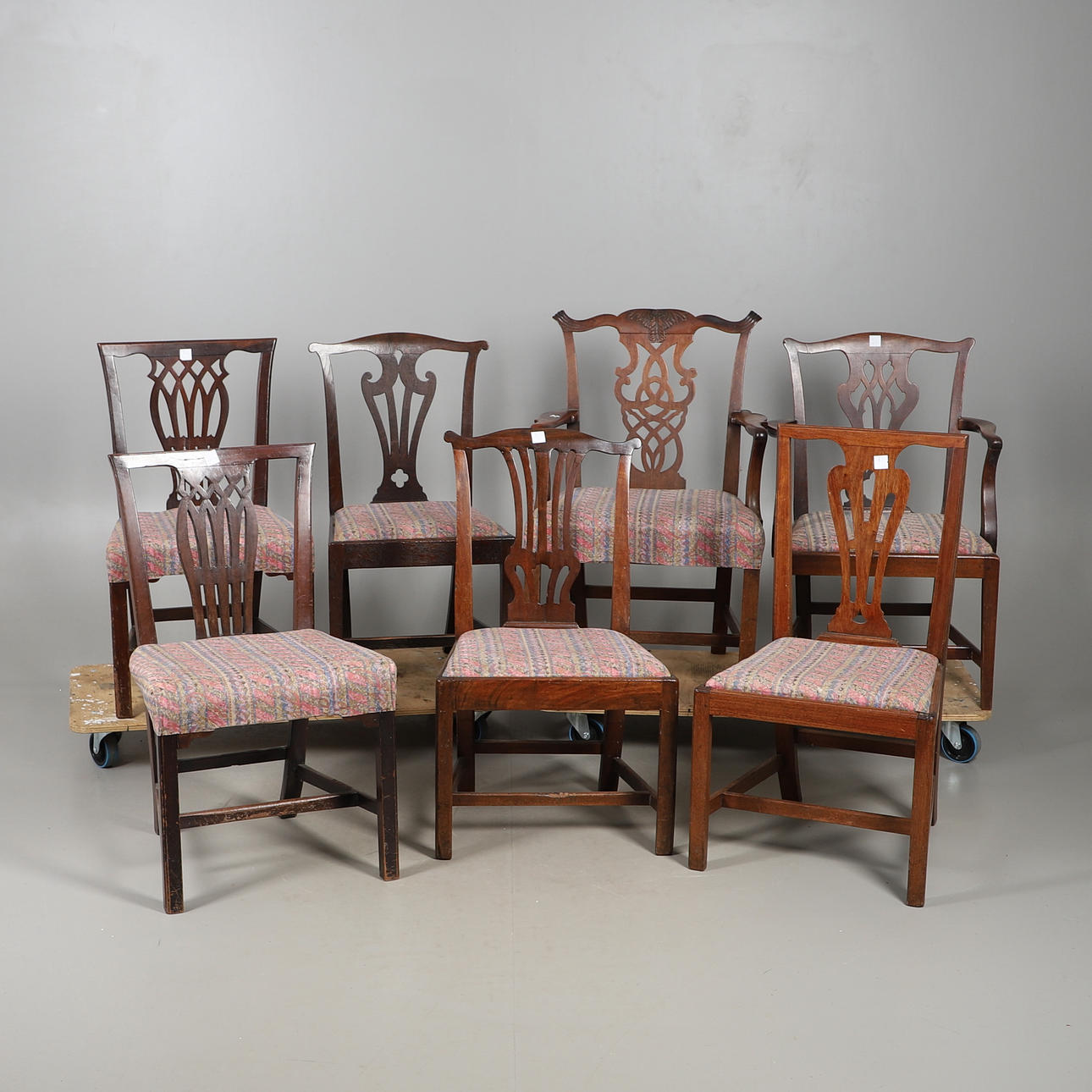 ASSORTED HALL AND DINING CHAIRS.