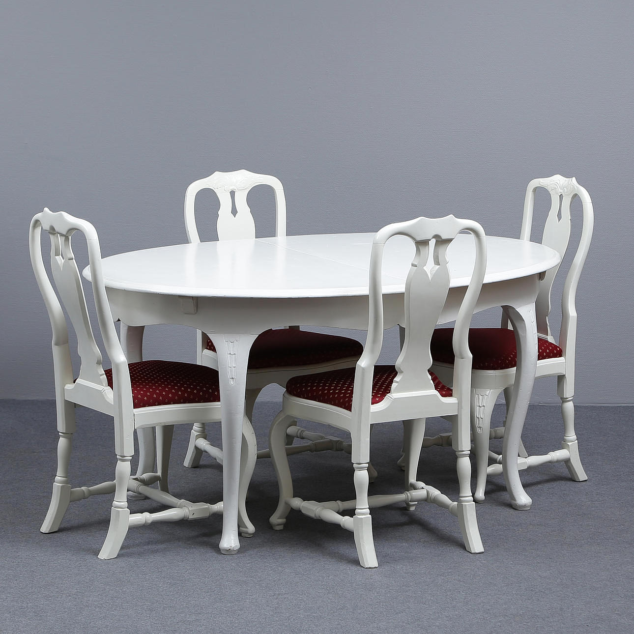 MATGRUPP, bondrokoko stilmöbel, tidigt 1900, bord med 4 stolar.