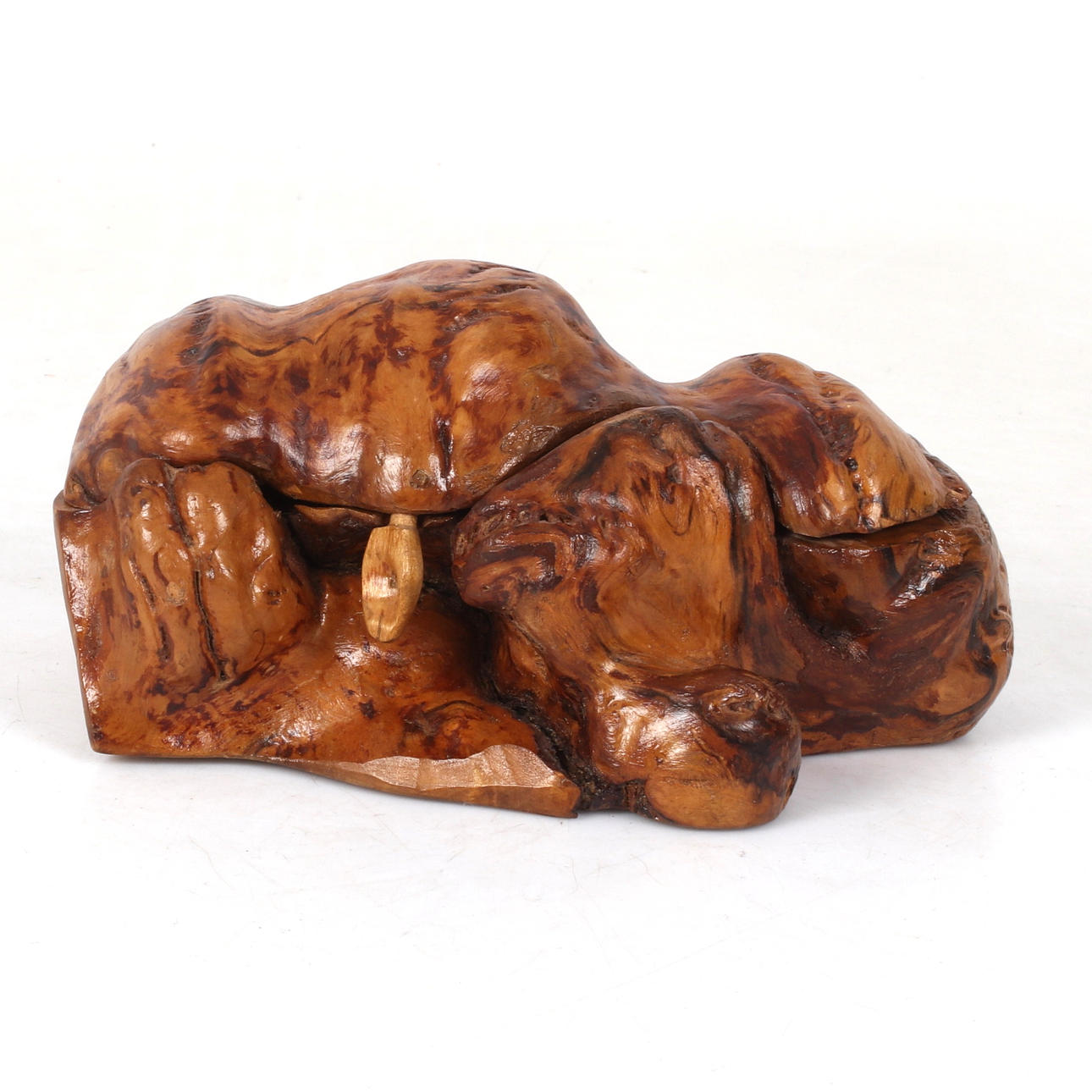 A lock box, masur birch, 18th/20th century.