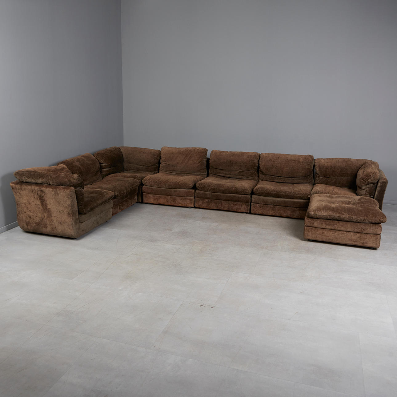 8-PIECE MODULAR SOFA, fabric, 1970s (8).