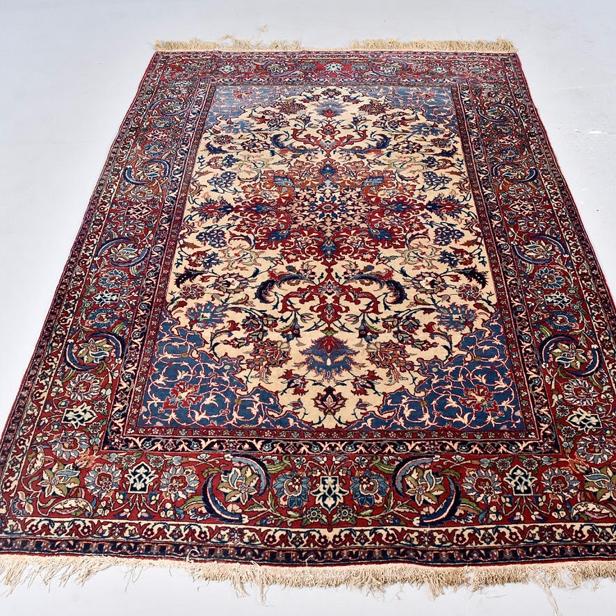 CARPET, semiantique Ispahan.