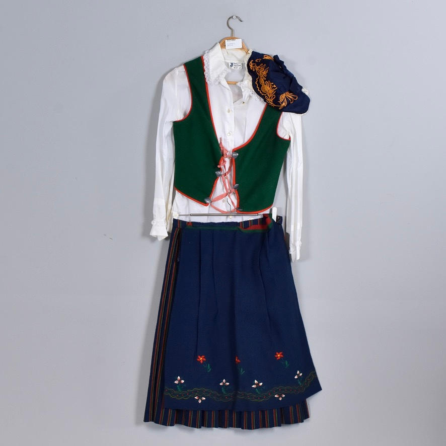 FOLK COSTUME, 5 pieces size 46.