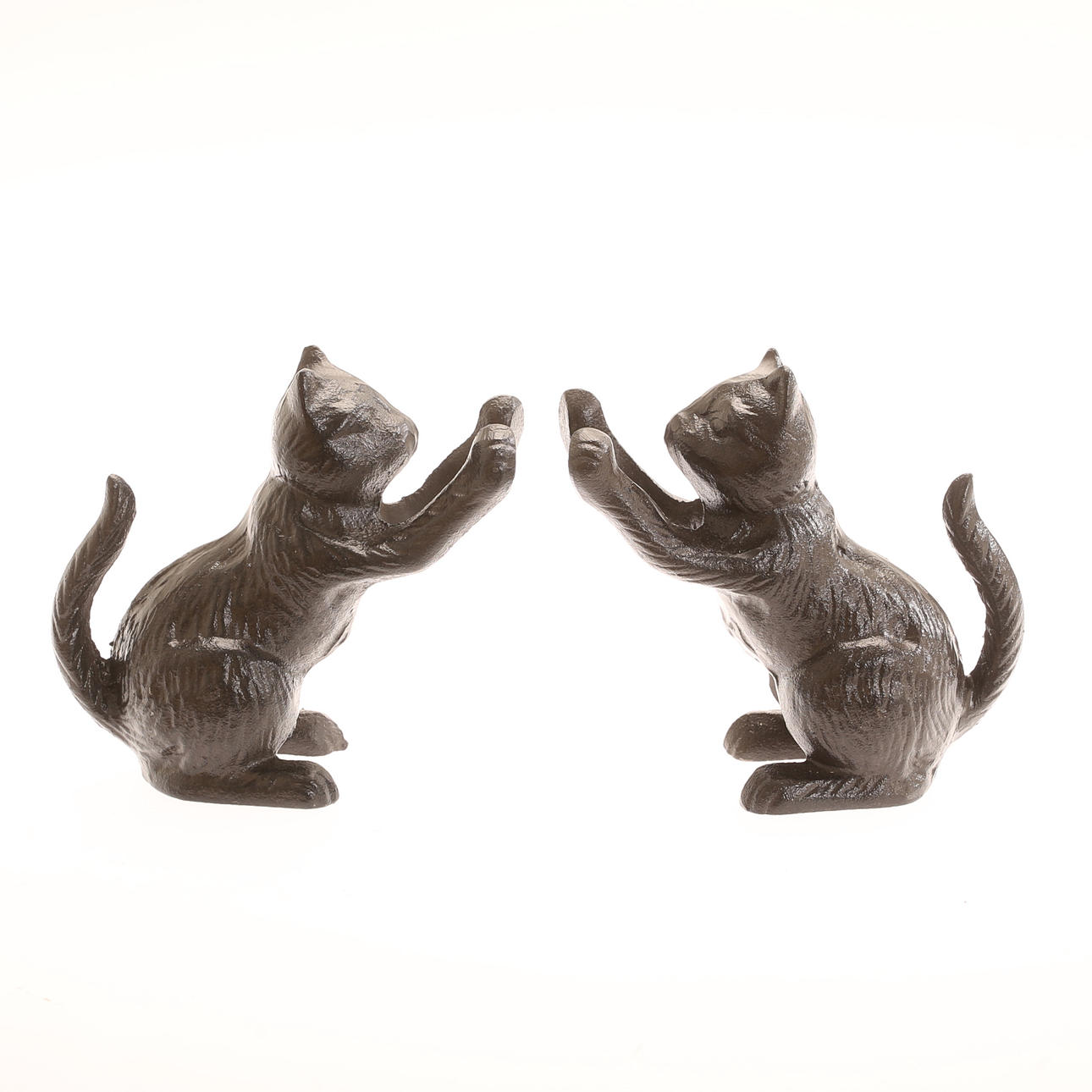 BOKSTÖD, 2 stycken, katter, gjutjärn, samtida.