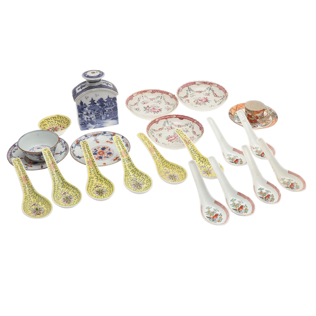 CHINESE & JAPANESE PORCELAIN.