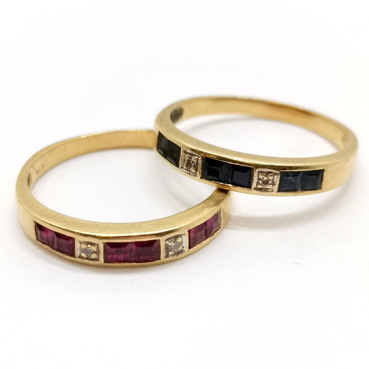 2 x 18ct GOLD RUBY / SAPPHIRE & DIAMOND SET RINGS.