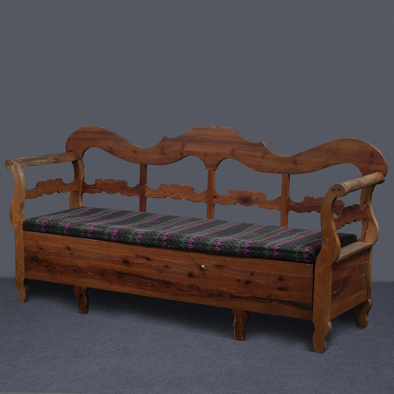 KITCHEN SOFA, PINE, CRYSTAL MODEL, RECLINING.