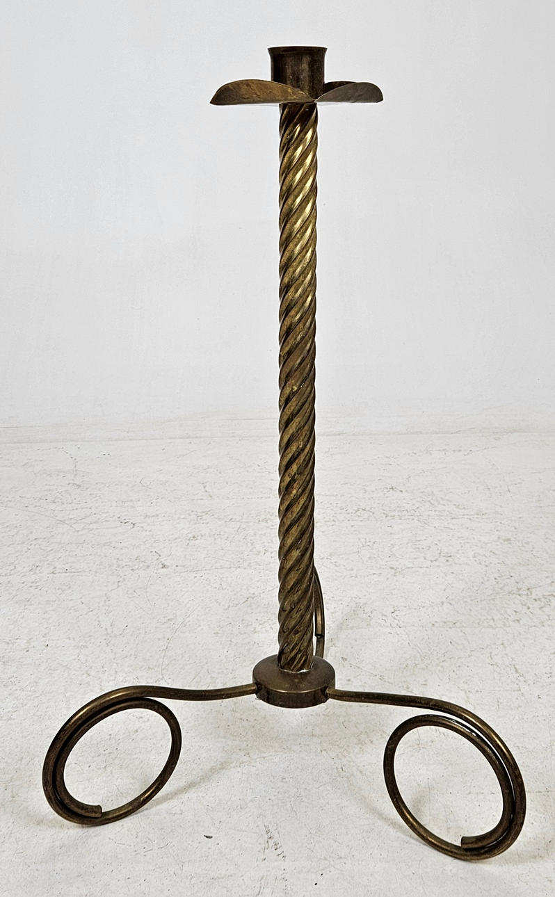 GOLVLJUSSTAKE, gulmetall, 1900-tal.