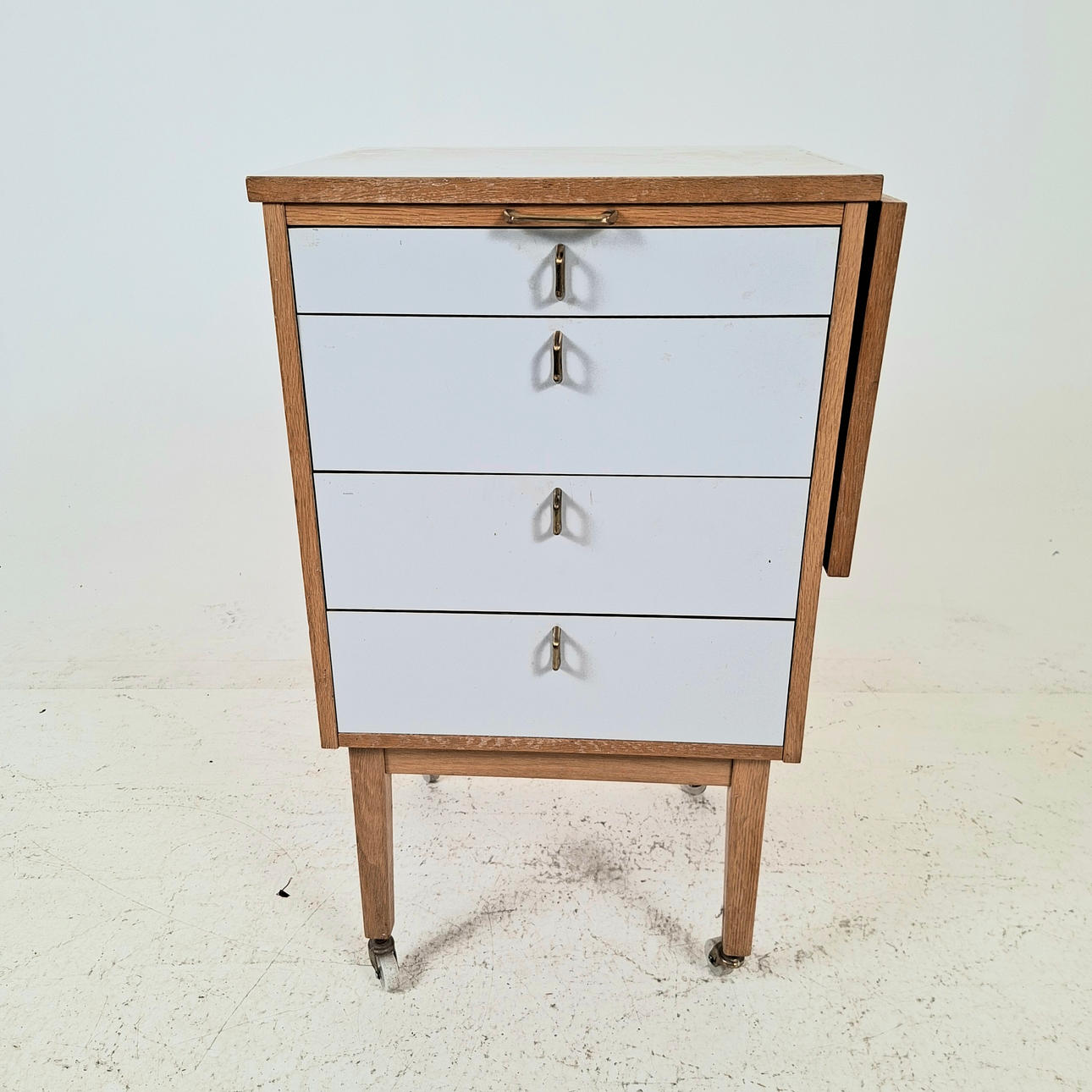 HURTS, Tegona system, 20th century.