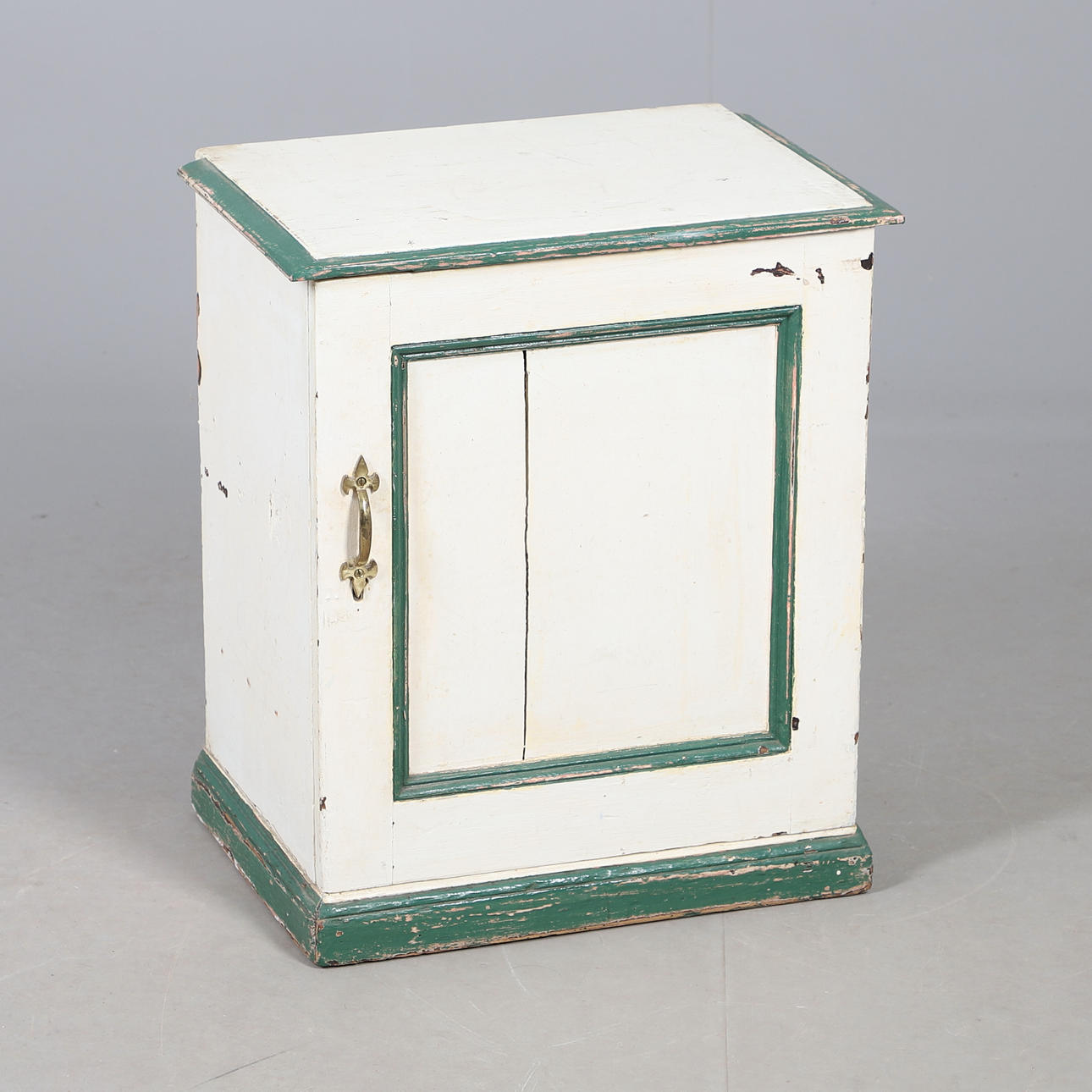 SMALL PAINTED PINE CABINET.