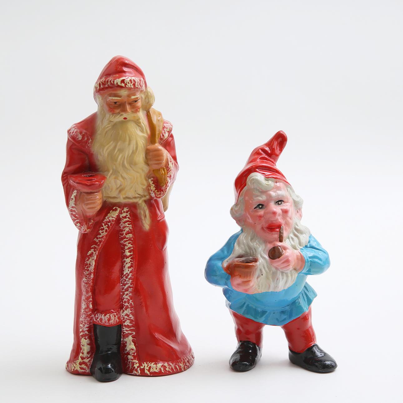 Two ceramic gnomes, 20th century.