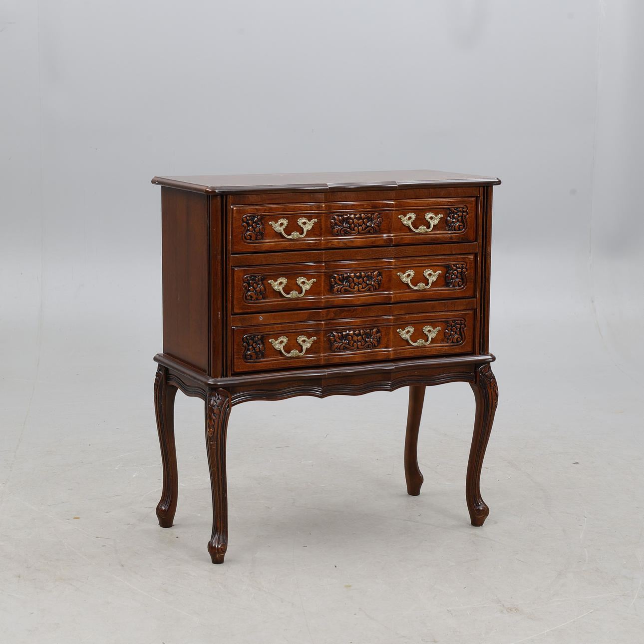 BYRÅ, Barock-stil, 1900-talets andra hälft.