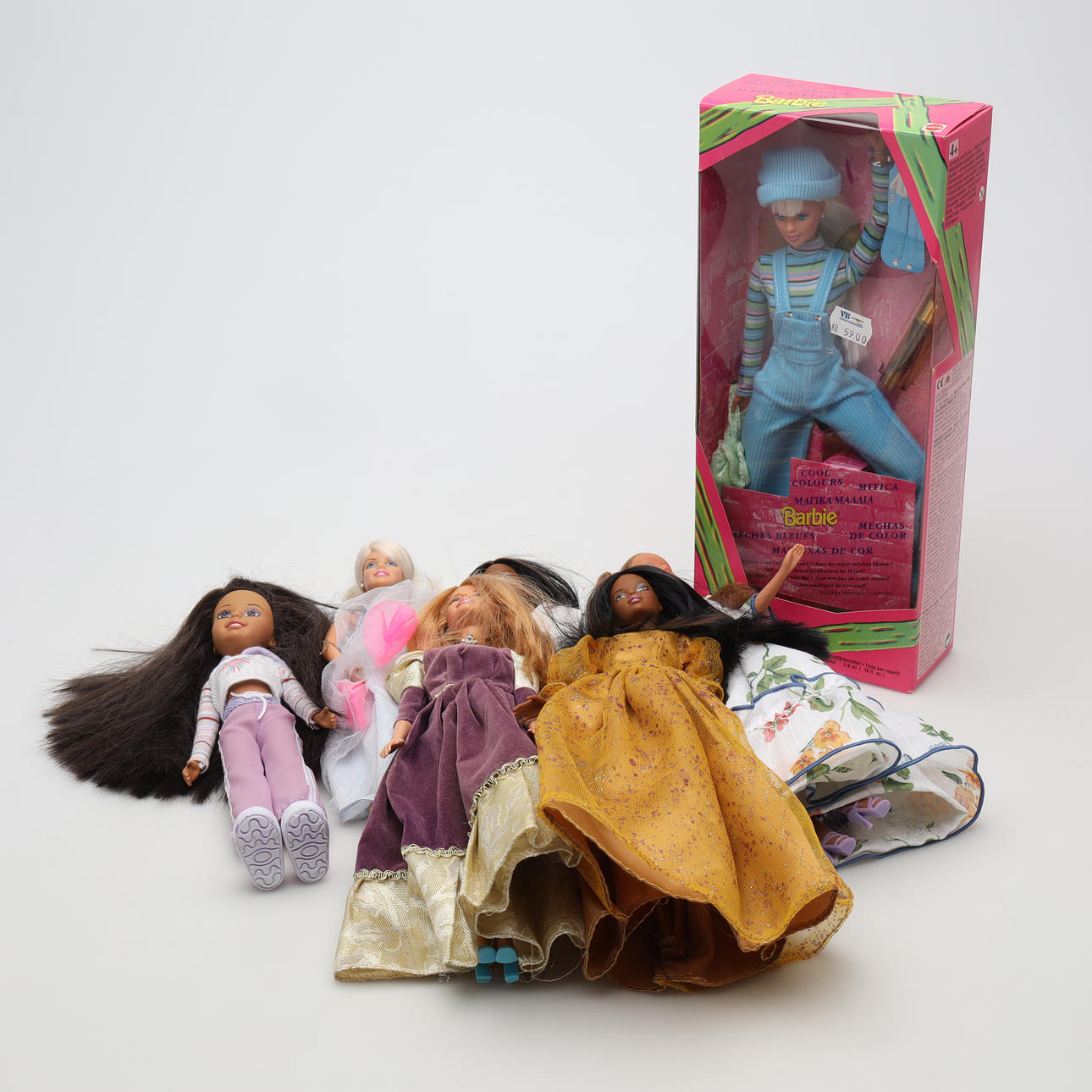DOLLS, 7 pieces, mostly Barbie, 1997 - 2004.