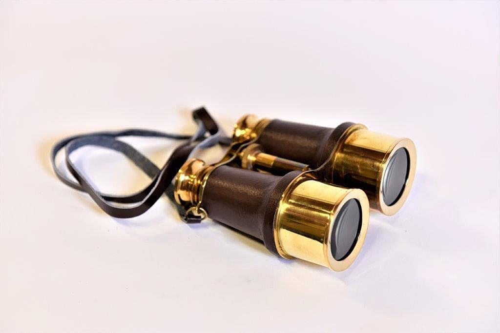 MARINKIKARE with leather-covered handles.