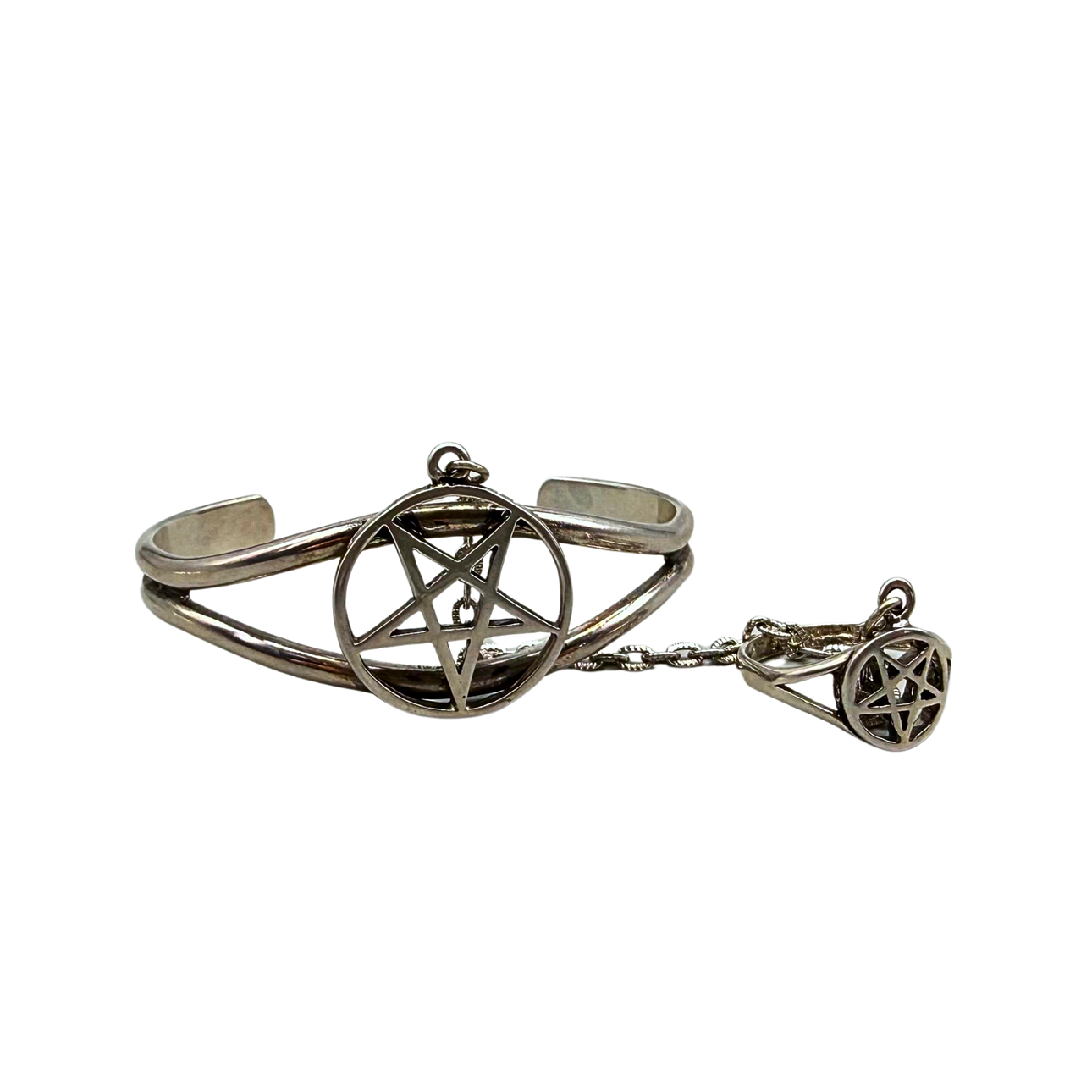 PENTAGRAM BRACELET WITH RING.