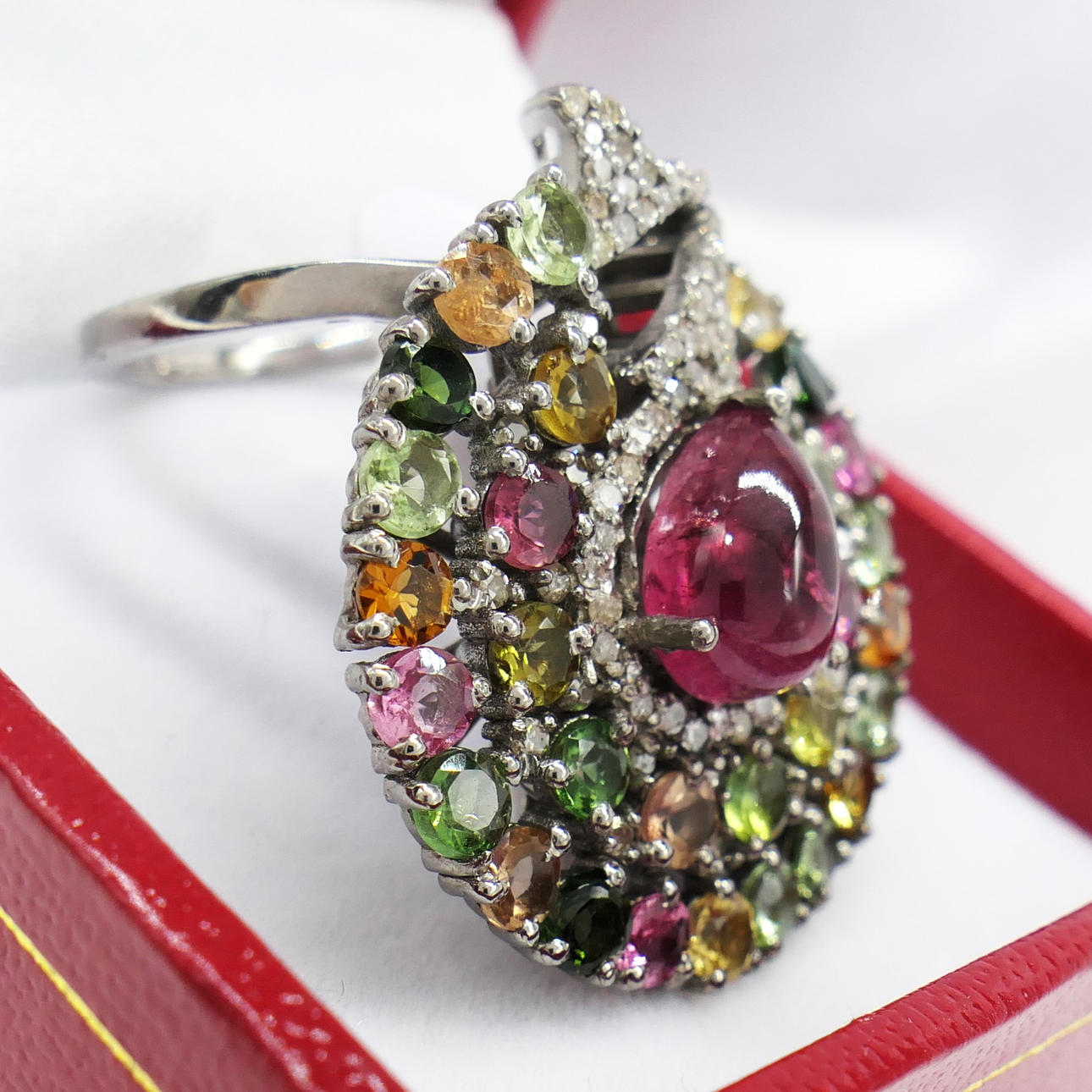 MULTICOLOUR TOURMALINE & DIAMOND ring.