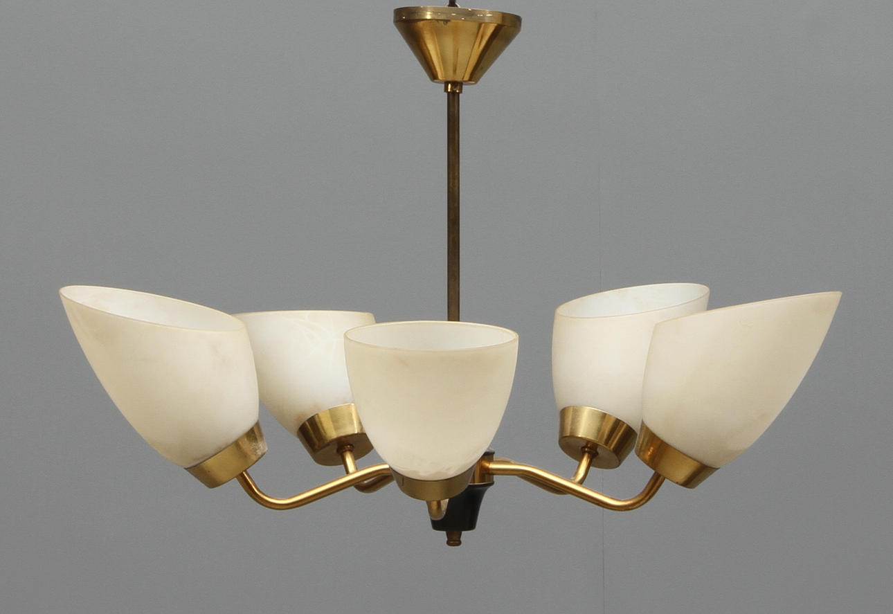 TAKLAMPA, med 5 ljuspunkter, 1950/60-tal.