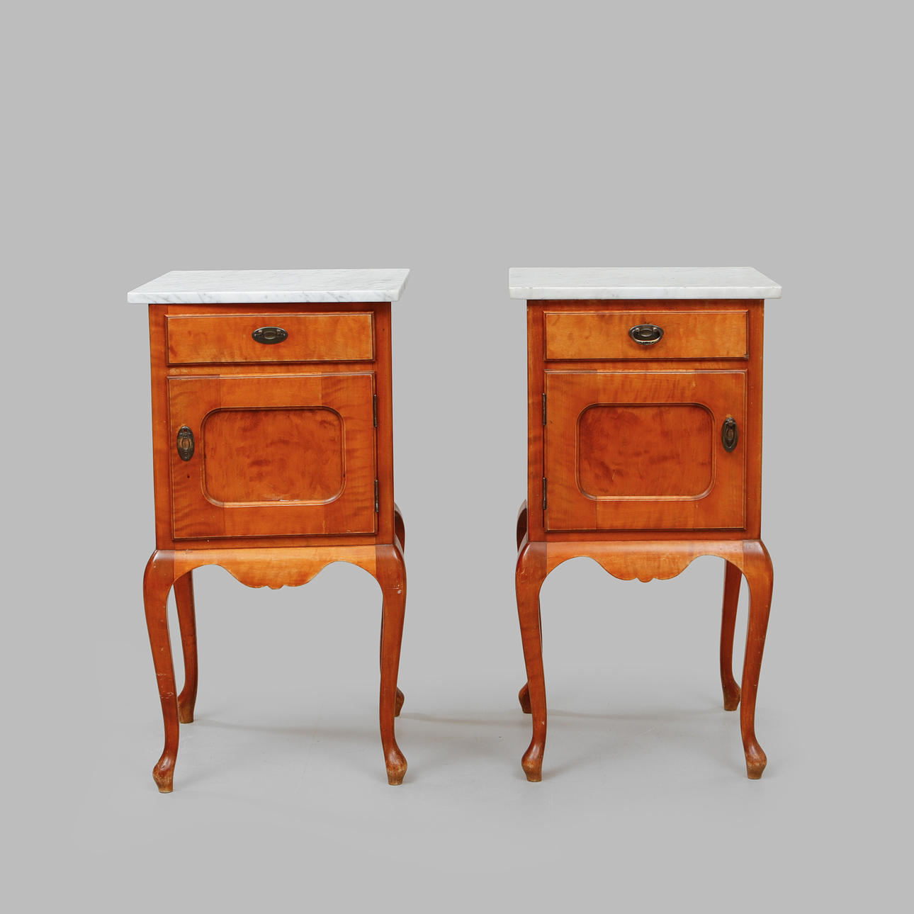 POTTSKÅP, a pair, 1940s.