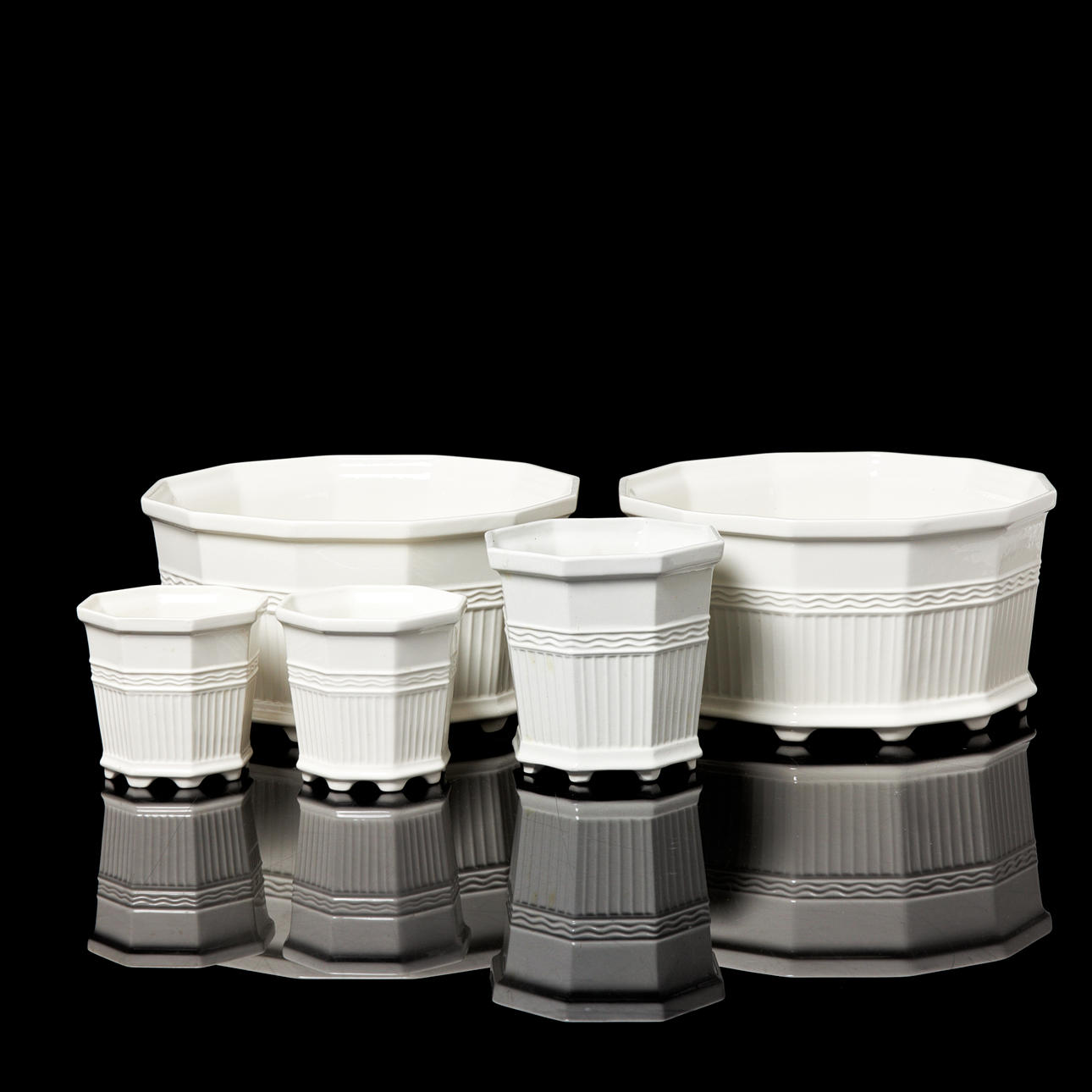 PRINCE EUGEN. “Waldermarsuddekrukan”, outer lining, 5 pcs., Gustavsberg.