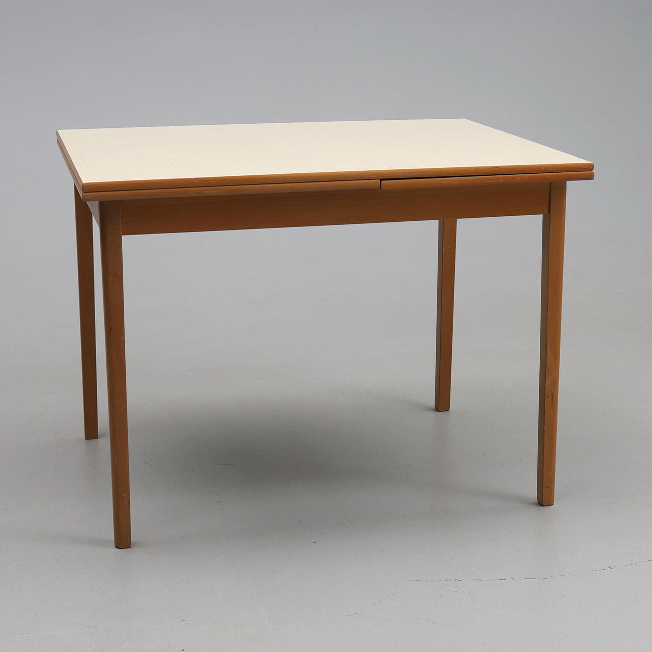 A mid-20th century perstorp table.