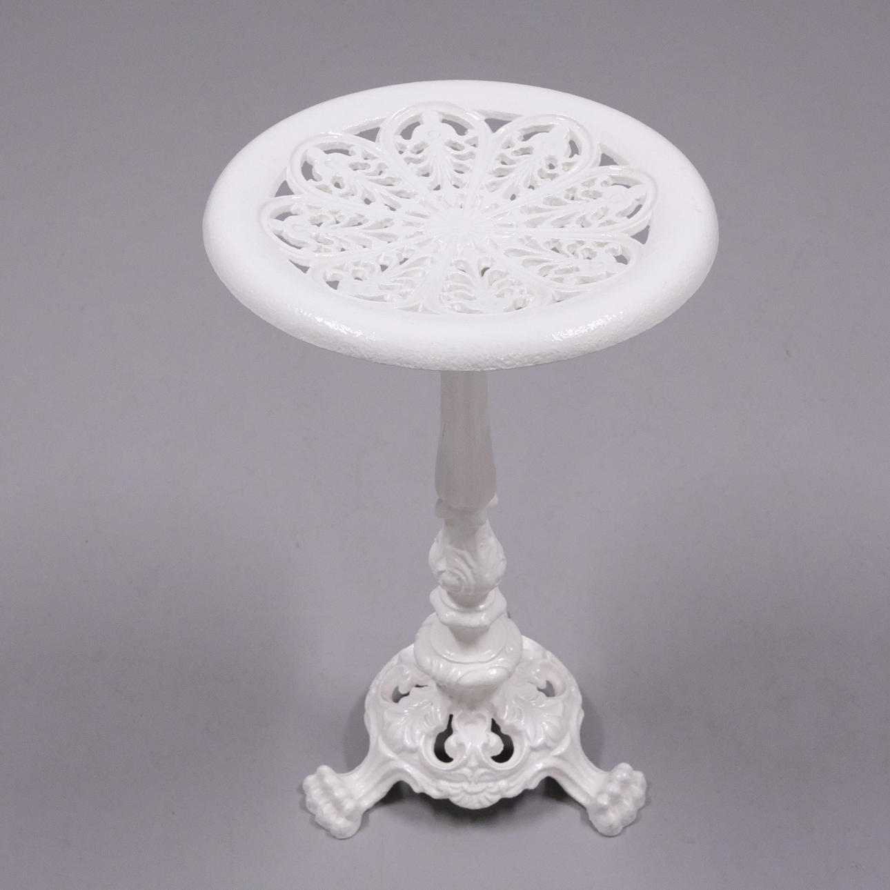 PEDESTAL, CAST IRON.
