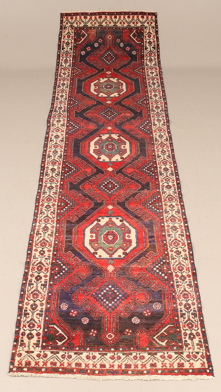 A CARPET, gallery model, oriental, approx. 370 x 100 cm.