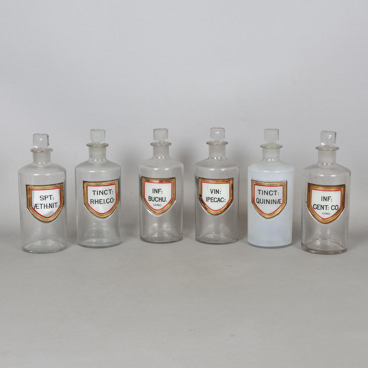 SIX 19TH CENTURY APOTHECARY JARS (6).