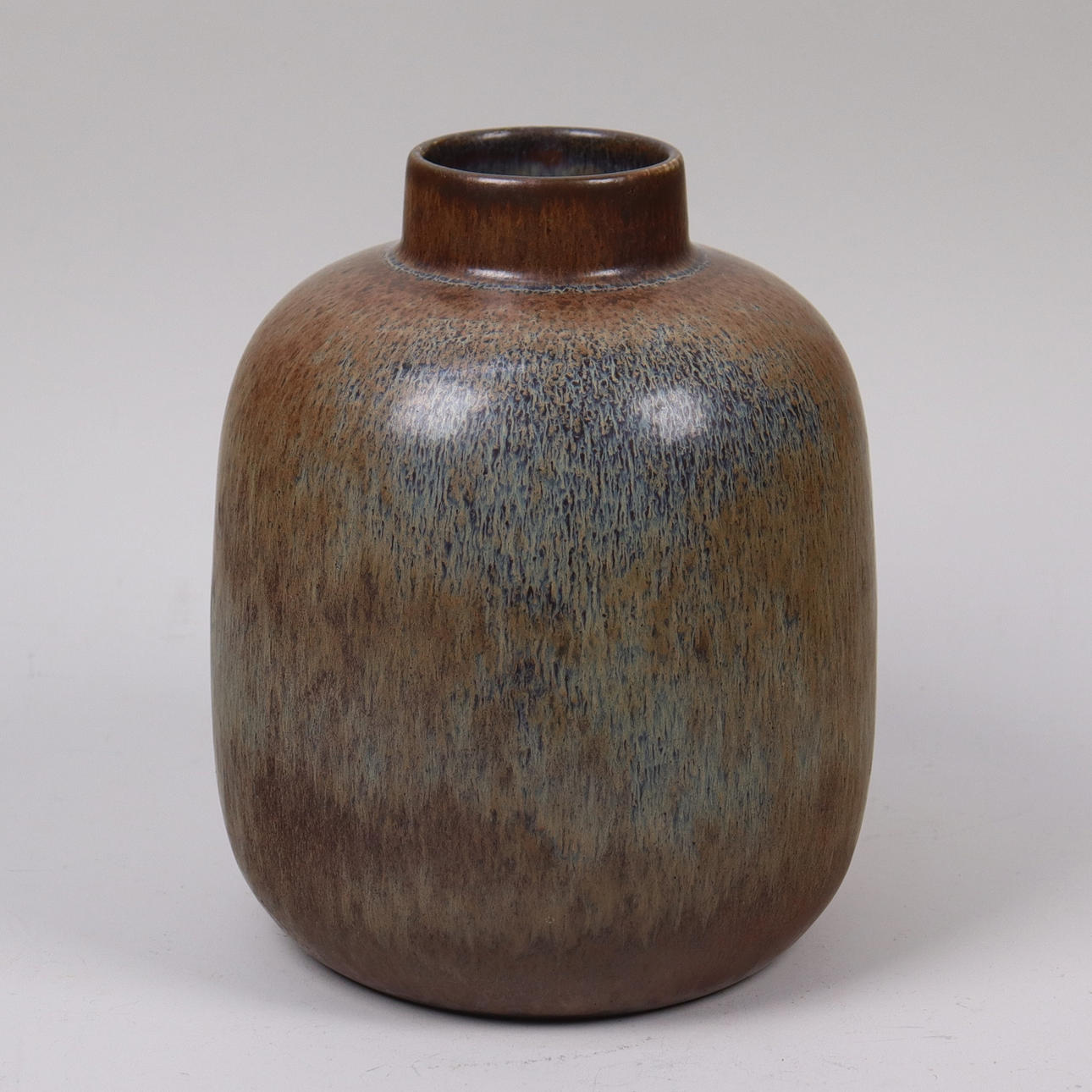 CARL-HARRY STÅLHANE. stoneware vase, Rörstrand.