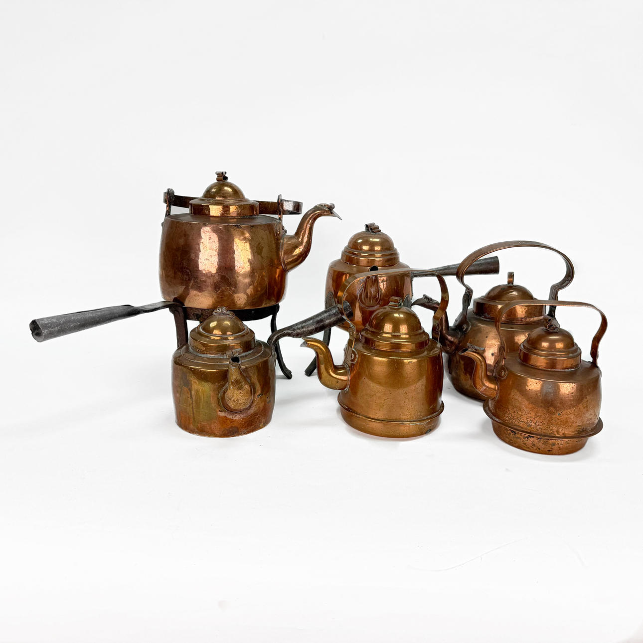 COFFEE POTS 6 pieces, cups, stand in forging.
