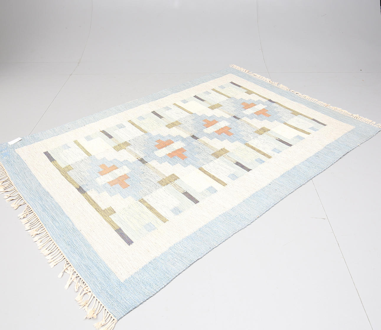 MATTA, röllakan, Karin Jönson, signerad JK. Ca 237 x 155 cm.