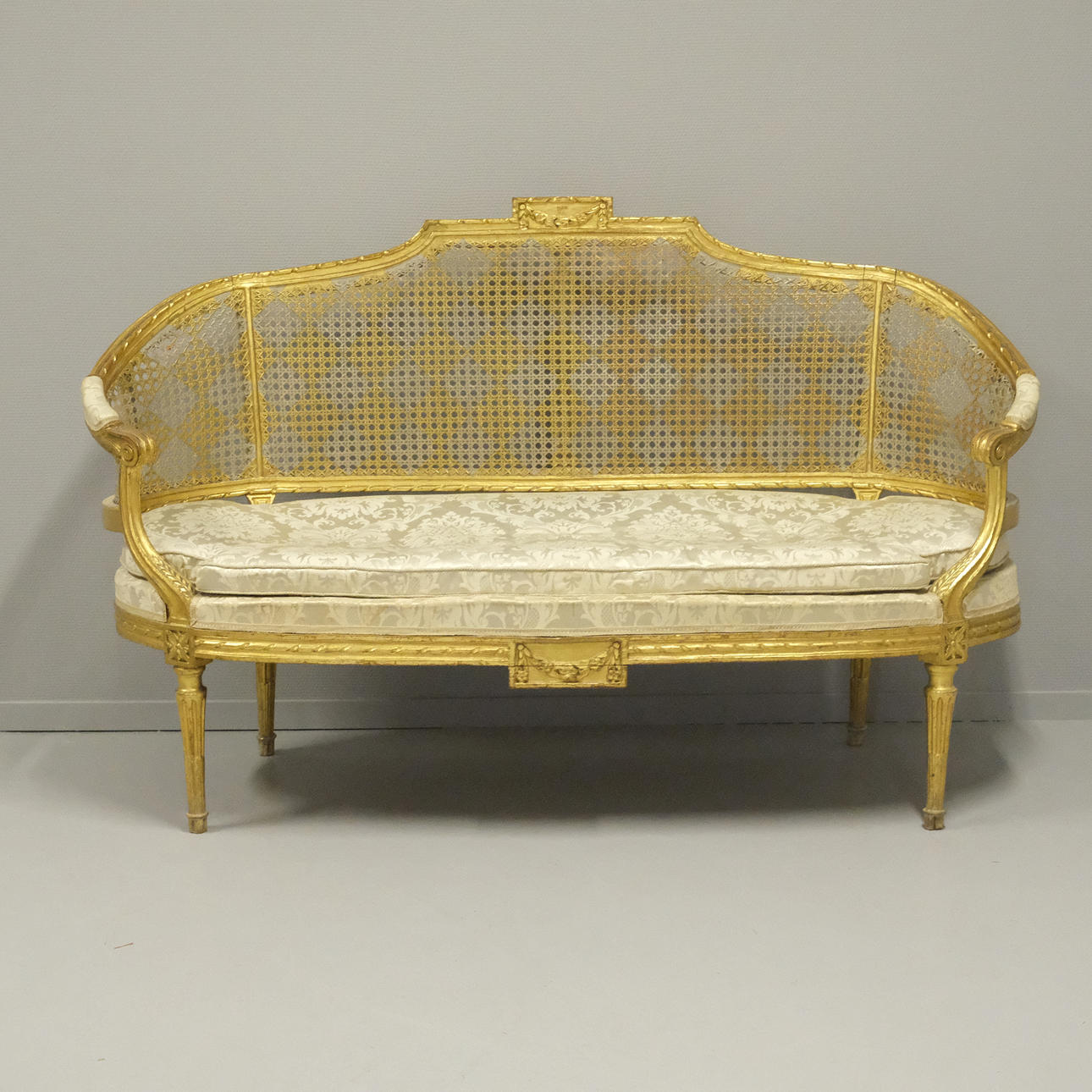SOFA, GUSTAVIAN STYLE.