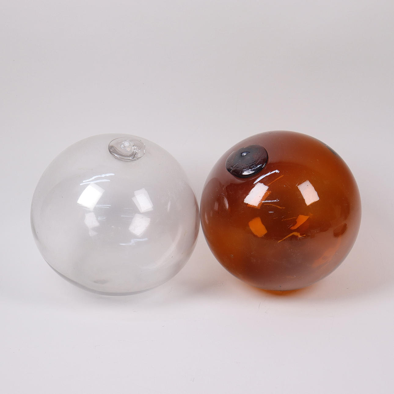 GLASFLÖTEN, 1800/1900-tal, 2 st.